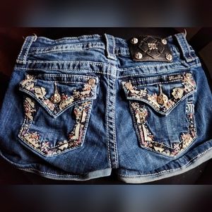 Miss Me Studded Signature Short 25